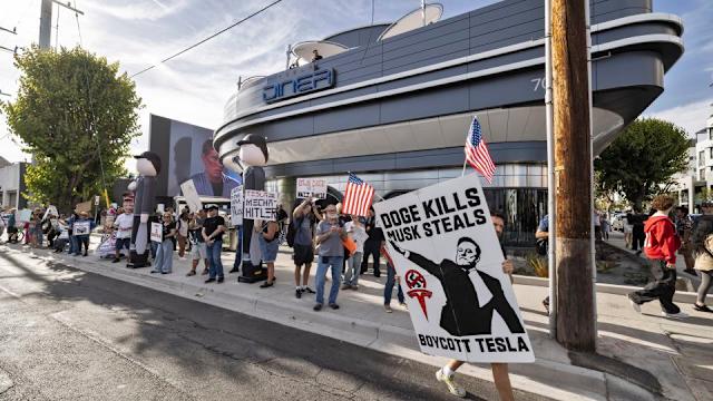 Tesla Diner Sparks New Wave of Anti-Musk Protests