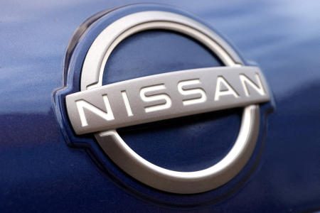 NISSAN SHARES SLIDE AS MERCEDES-BENZ EXITS STAKE