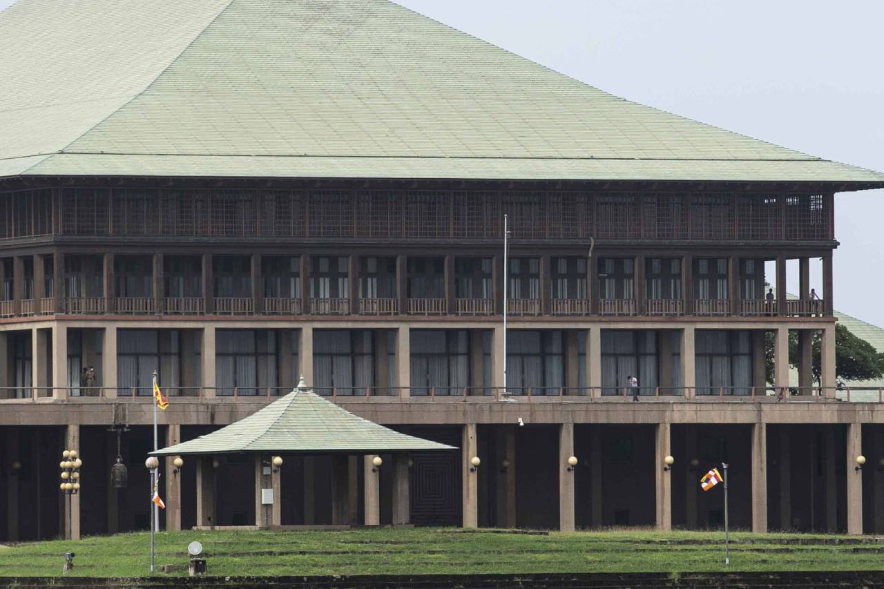මුළු පාර්ලිමේන්තුව දින 3කදී විශේෂ පරික්ෂාවකට