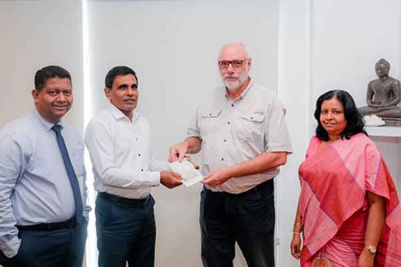 ආයෝජකයෙකුට ලංකාවේ දීපු Residence Visa එක ජර්මනියට