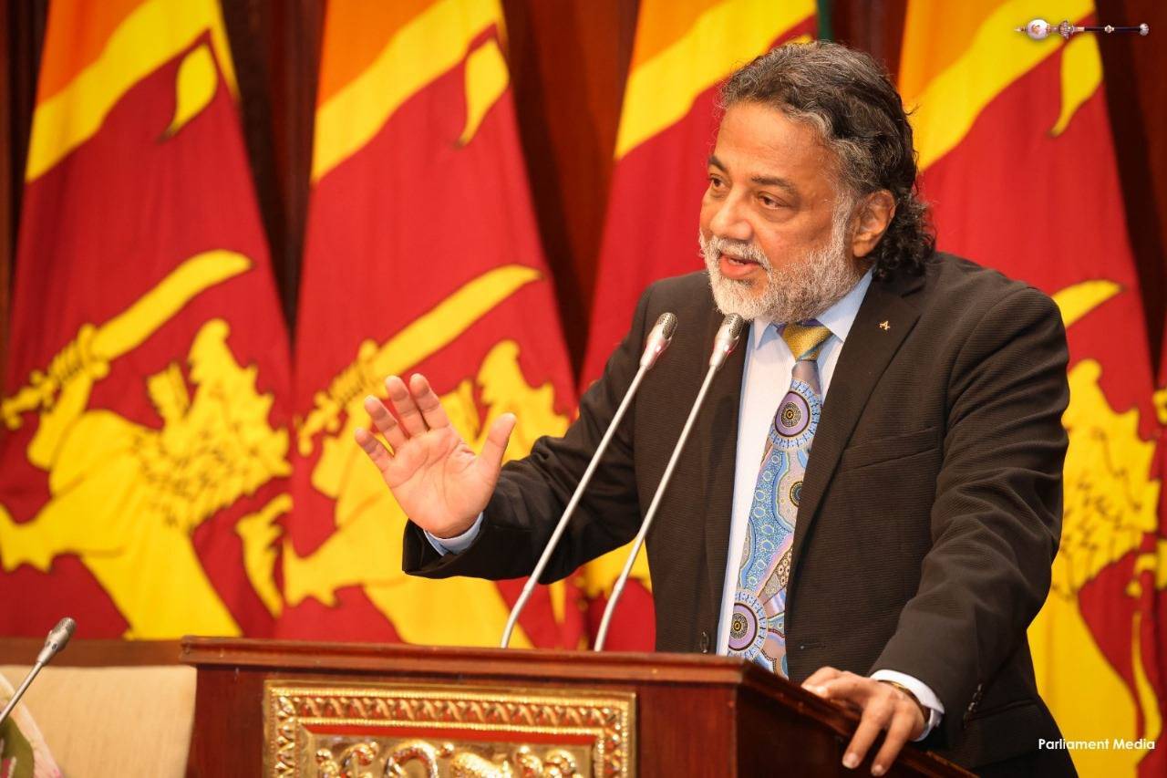 නියෝජ්ය කථානායකත් ඉන්ධන දීමනාව එපා කියයි