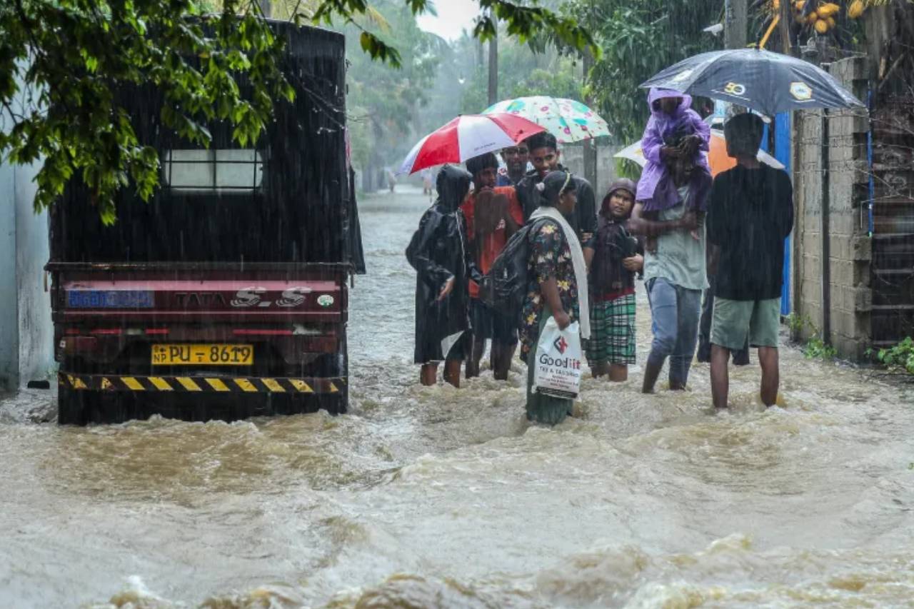 වැඩිම වැස්ස මාලිබොඩට – ප්රදේශ රැසකට මිලිමීටර් 100 ඉක්මවන තද වැසි