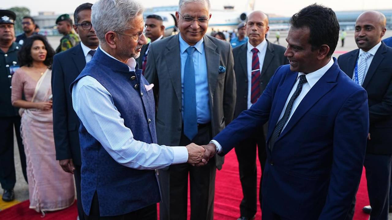 ඉන්දීය විදේශ කටයුතු ඇමති දිවයිනට පැමිණෙයි