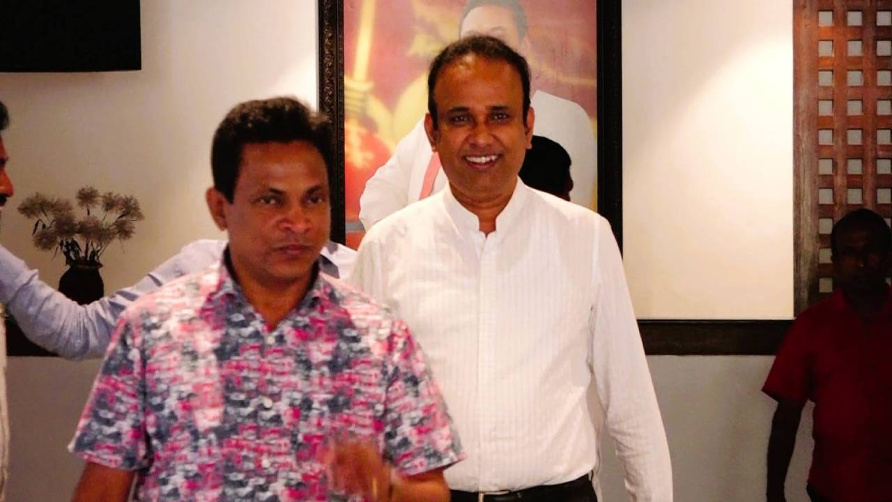 රමේෂ් පතිරණ නැවතත් පොහොට්ටුව සමඟ එක්වෙයි