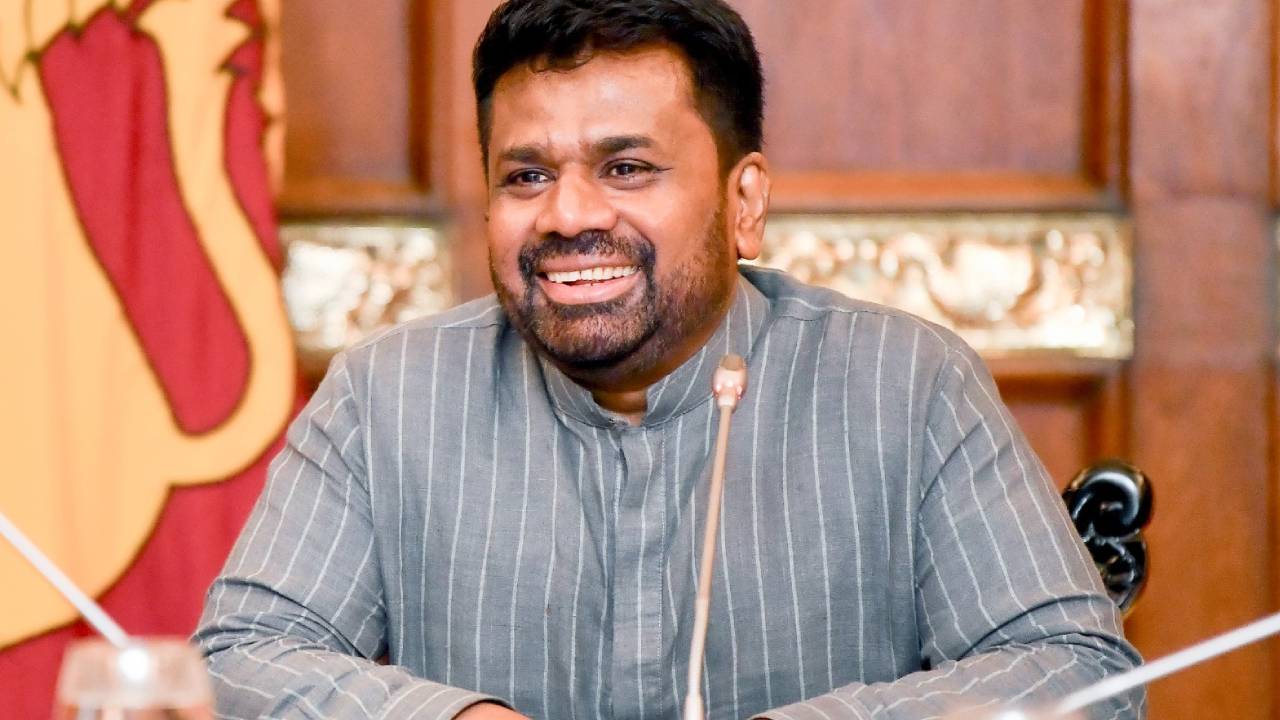 ජනපති, අගමැති සහ ගුරු වෘත්තීය සමිති නියෝජිතයින් අතර හමුවක්