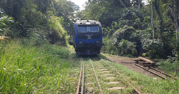 දිට්වා ආපදාව සිදු වී මාස 4යි – නාවලපිටිය දුම්රිය තවමත් එකම තැන