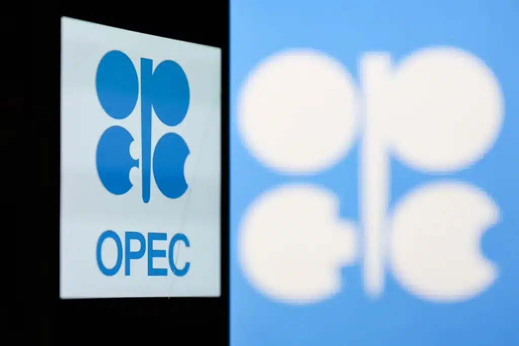 UAE Quits OPEC, Shaking Global Oil Bloc