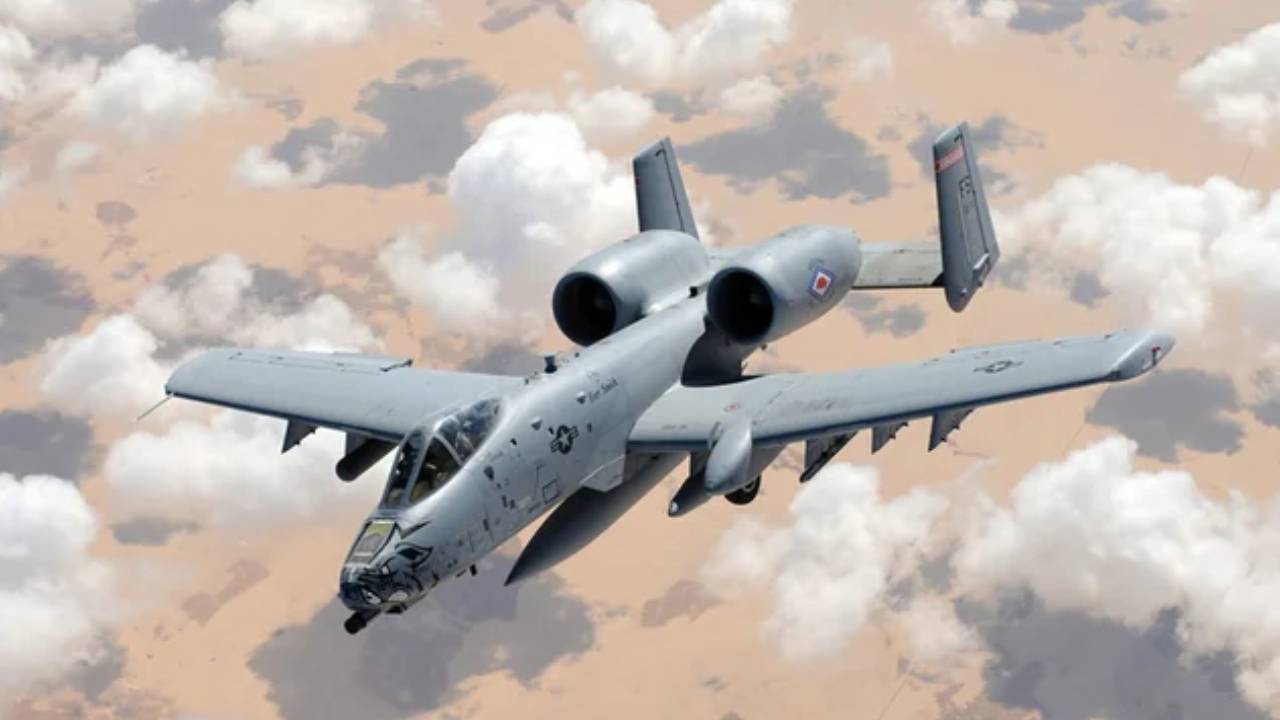 අමෙරිකානු A-10 යානයකටත් ඉරානයෙන් මිසයිල ප්‍රහාරයක්