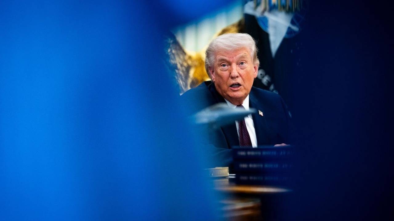 ට්‍රම්ප්ගෙන් ඉරානයට දරුණු අනතුරු ඇඟවීමක්