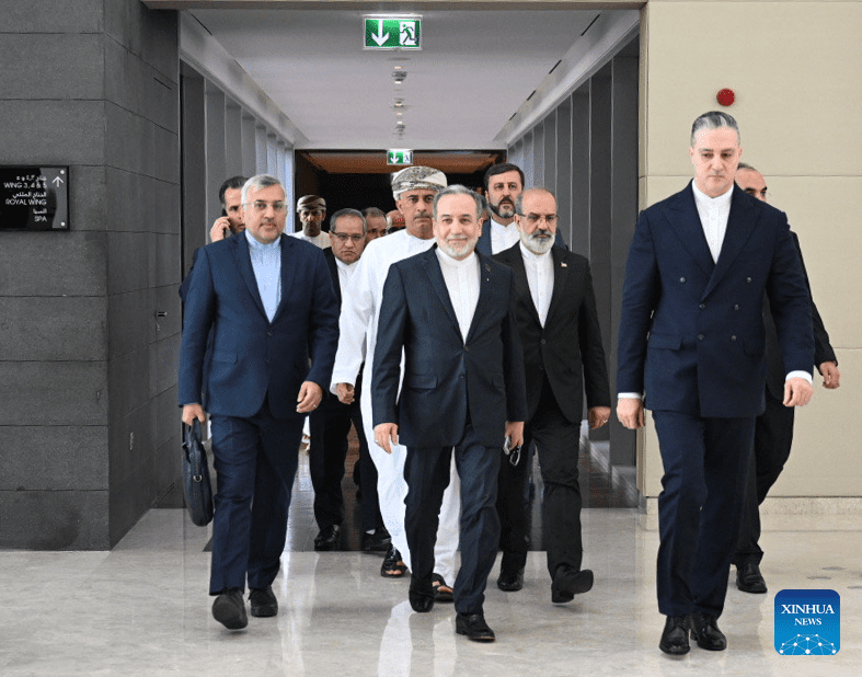 Araghchi Heads to Moscow as Trump Opens Door to Talks