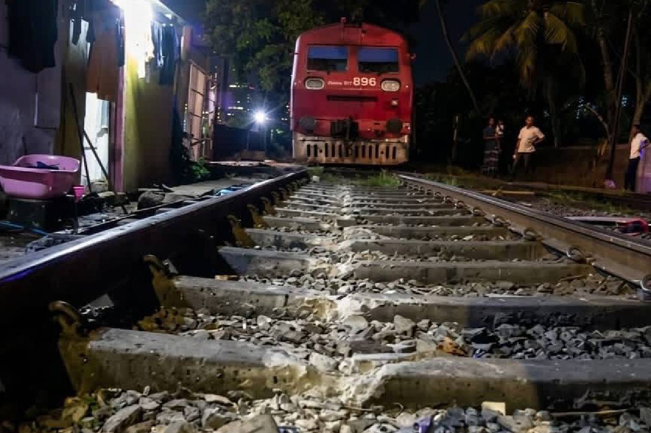 සාගරිකා ආයෙත් පිට යයි