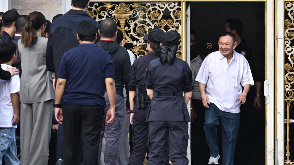 Former Thai PM Thaksin Shinawatra Released on Parole