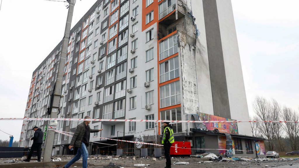 Russia Warns Diplomats to Leave Kyiv Amid Strike Threat