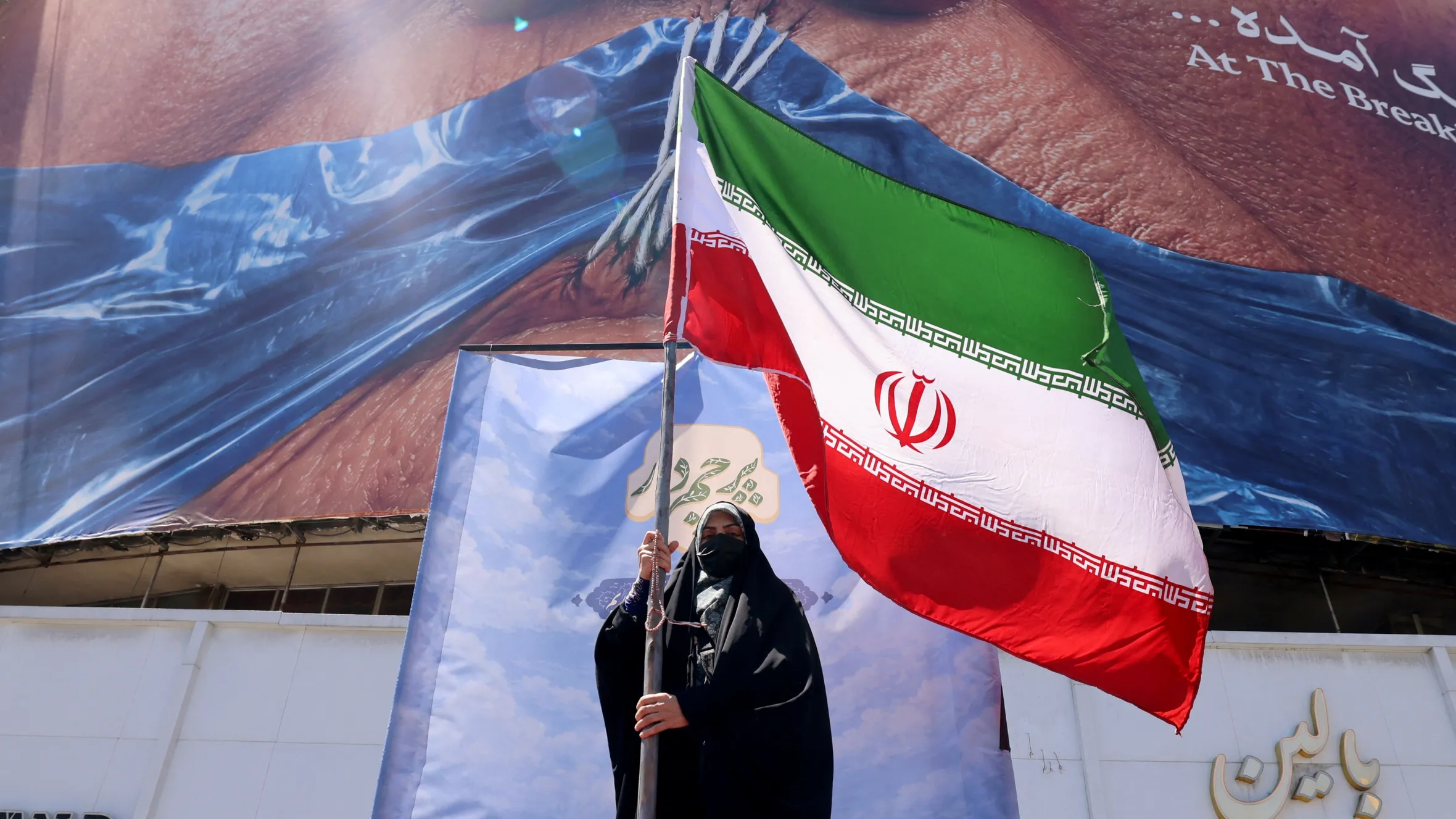 Iran Warns US: Accept Peace Plan or Risk Truce Collapse