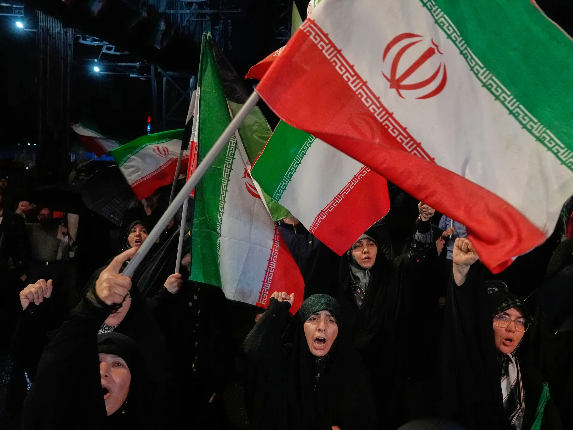 Tehran Warns U.S. of ‘Surprises’ as Xi–Putin Meet in Beijing