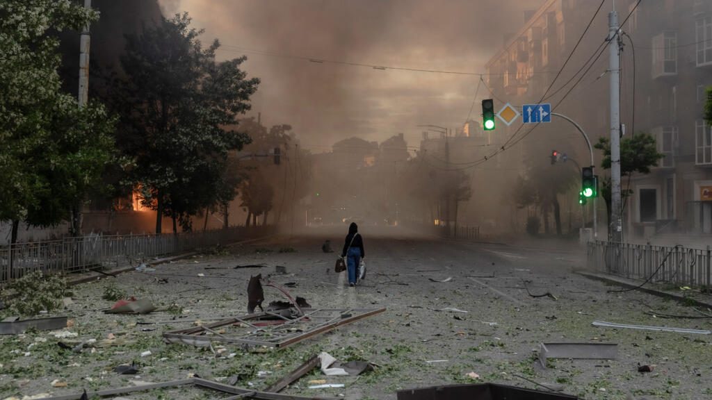 Russia Threatens More Strikes on Kyiv