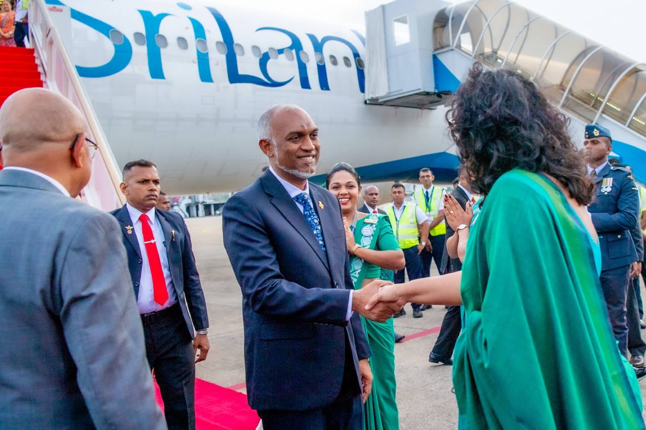 මාලදිවයින් ජනපති දිවයිනට පැමිණෙයි