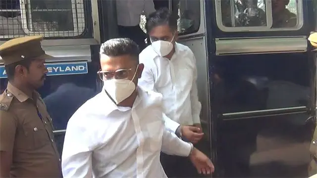 ‘හරක් කටා’ අල්ලස් නඩුවේ රඛිත රාජපක්ෂ ඇතුළු තිදෙනාට ඇප
