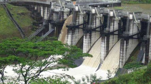 කොත්මලේ ජලාශයෙන් අතිරික්ත ජලය මුදාහරී