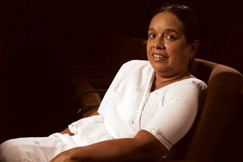 ලාංකීය සංගීතයේ යශෝරාවය – ප්‍රවීණ ගායන ශිල්පිනී නන්දා මාලනිය අභාවප්‍රාප්ත වෙයි