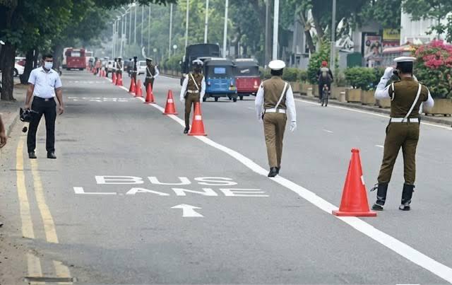 බස් ප්‍රමුඛතා මංතීරු නීතිය අද සිට යළි ක්‍රියාත්මකයි – නීතිය කඩකරන අයට වැඩ වරදියි