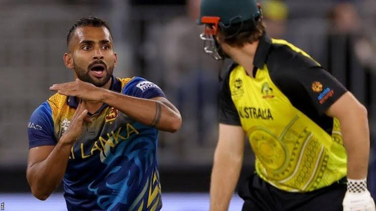 චාමික කරුණාරත්නට වරෙන්තු